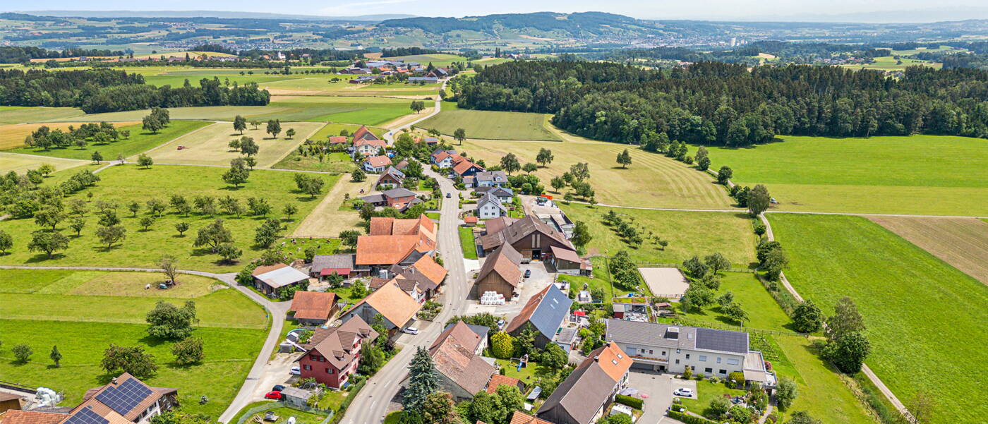 Walter Wittwer Immobilienberatungen AG_Verkauf Einzelobjekte_Seuzacherstrasse 53_8412 Riet Neftenbach Walter Wittwer Immobilienberatungen AG_Verkauf Einzelobjekte_Seuzacherstrasse 53_8412 Riet Neftenbach